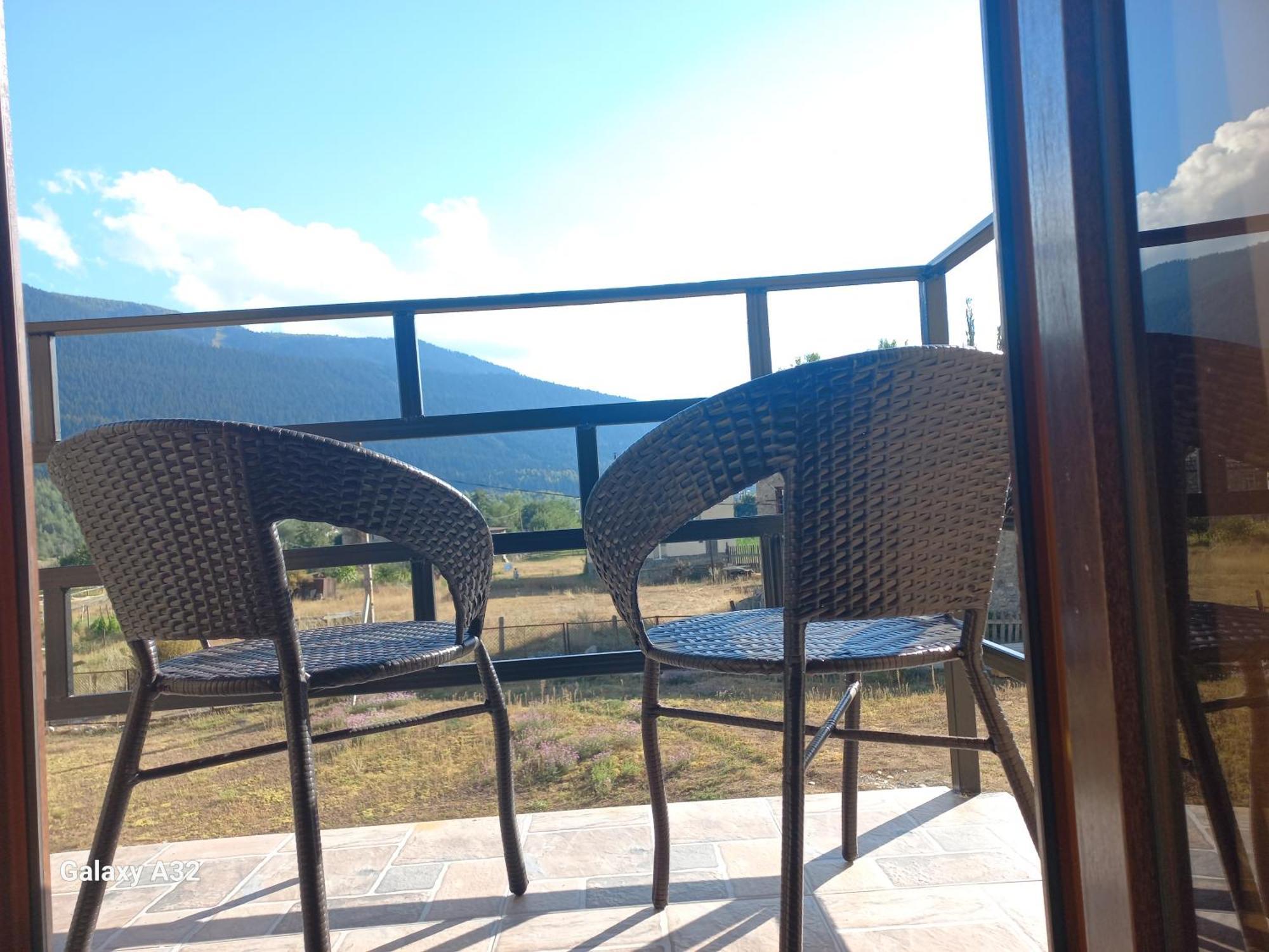 Ninama Hotel Mestia Ruang foto